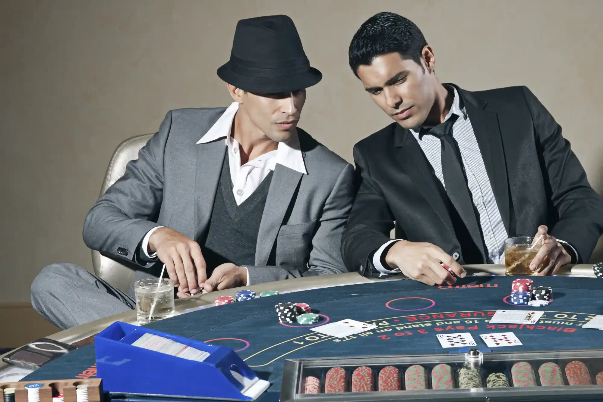 Guide to Betting on Chess Tournaments Tips & Sites