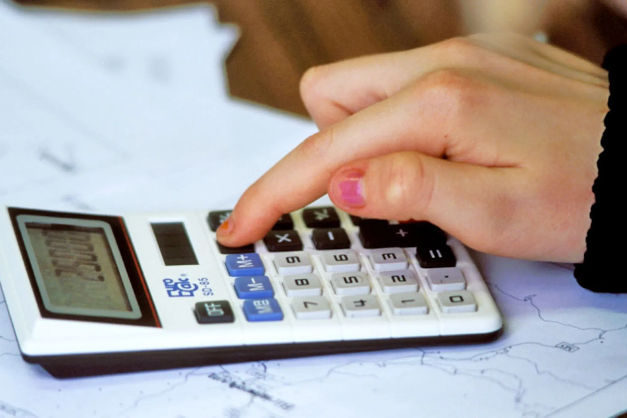 Online-Calculator-Platform-for-Daily-Math-Pros-and-Cons.